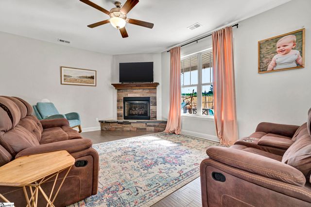 111 Lincoln Hill Road, Taylors, SC 29687
