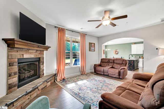 111 Lincoln Hill Road, Taylors, SC 29687
