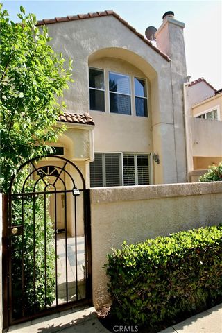 22325 Heritage Pass Place, Chatsworth, CA 91311