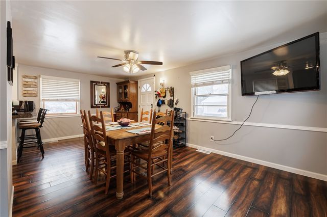 5 Ellis Drive, Gates, NY 14624