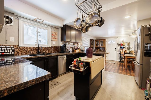 5 Ellis Drive, Gates, NY 14624