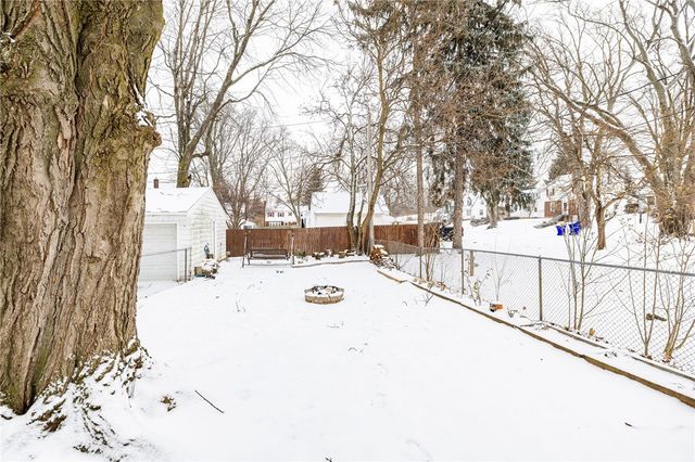 5 Ellis Drive, Gates, NY 14624