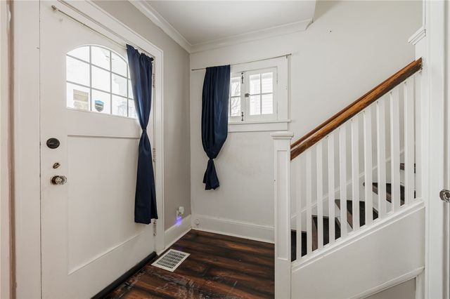 5 Ellis Drive, Gates, NY 14624