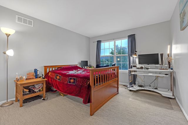 1300 Palisades Drive, Bolingbrook, IL 60490