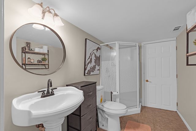 1300 Palisades Drive, Bolingbrook, IL 60490