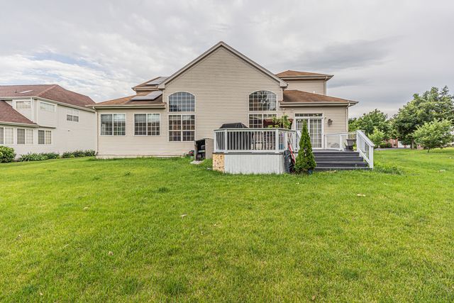 1300 Palisades Drive, Bolingbrook, IL 60490
