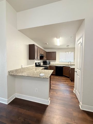 15527 Martineau Street, Houston, TX 77032