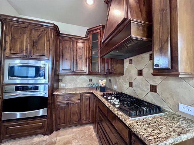2508 Case Castle Court, Lewisville, TX 75056