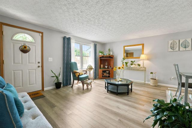 4913 Pear Tree Court, Columbus, OH 43230