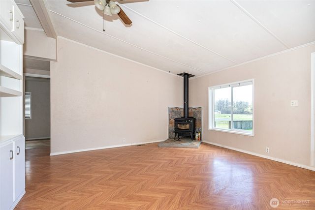 1002 Riepma Avenue, Oak Harbor, WA 98277