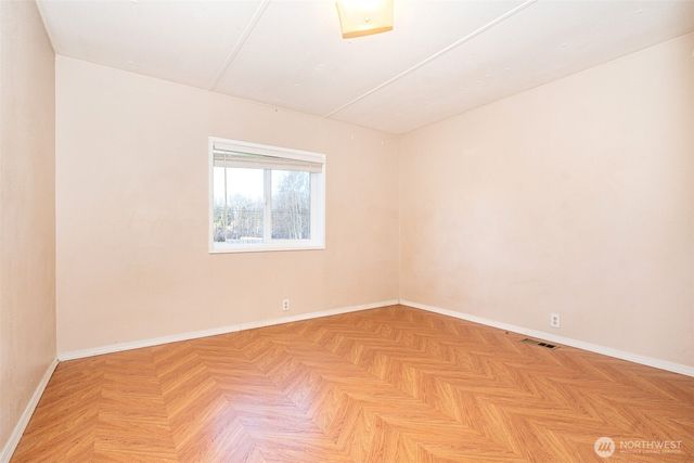 1002 Riepma Avenue, Oak Harbor, WA 98277