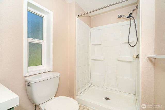 1002 Riepma Avenue, Oak Harbor, WA 98277