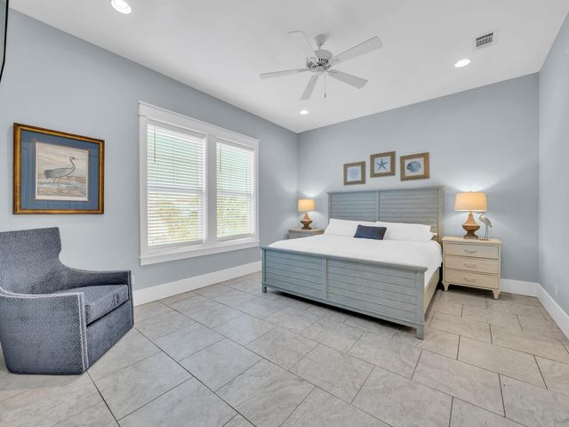 29 Los Angeles Street, Miramar Beach, FL 32550