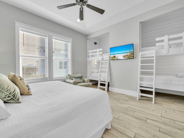 29 Los Angeles Street, Miramar Beach, FL 32550