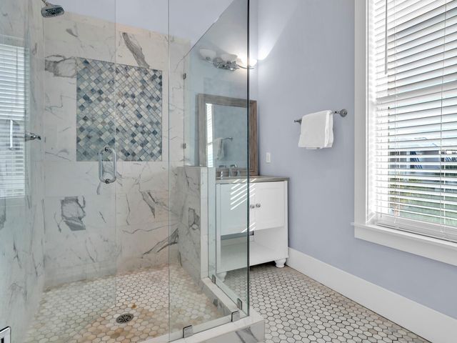 29 Los Angeles Street, Miramar Beach, FL 32550