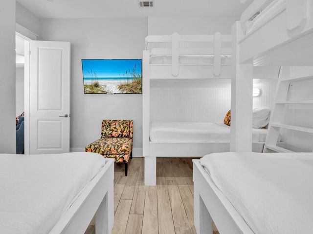 29 Los Angeles Street, Miramar Beach, FL 32550