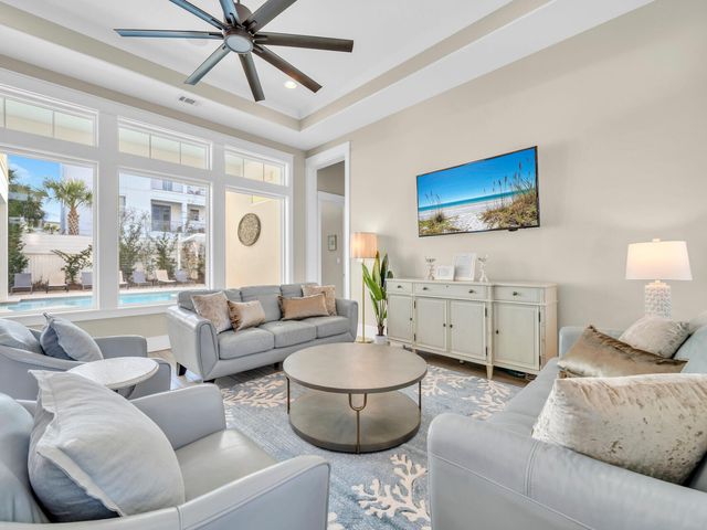 29 Los Angeles Street, Miramar Beach, FL 32550