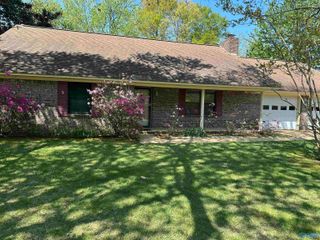 1307 Hickory Street, Albertville, AL 35950