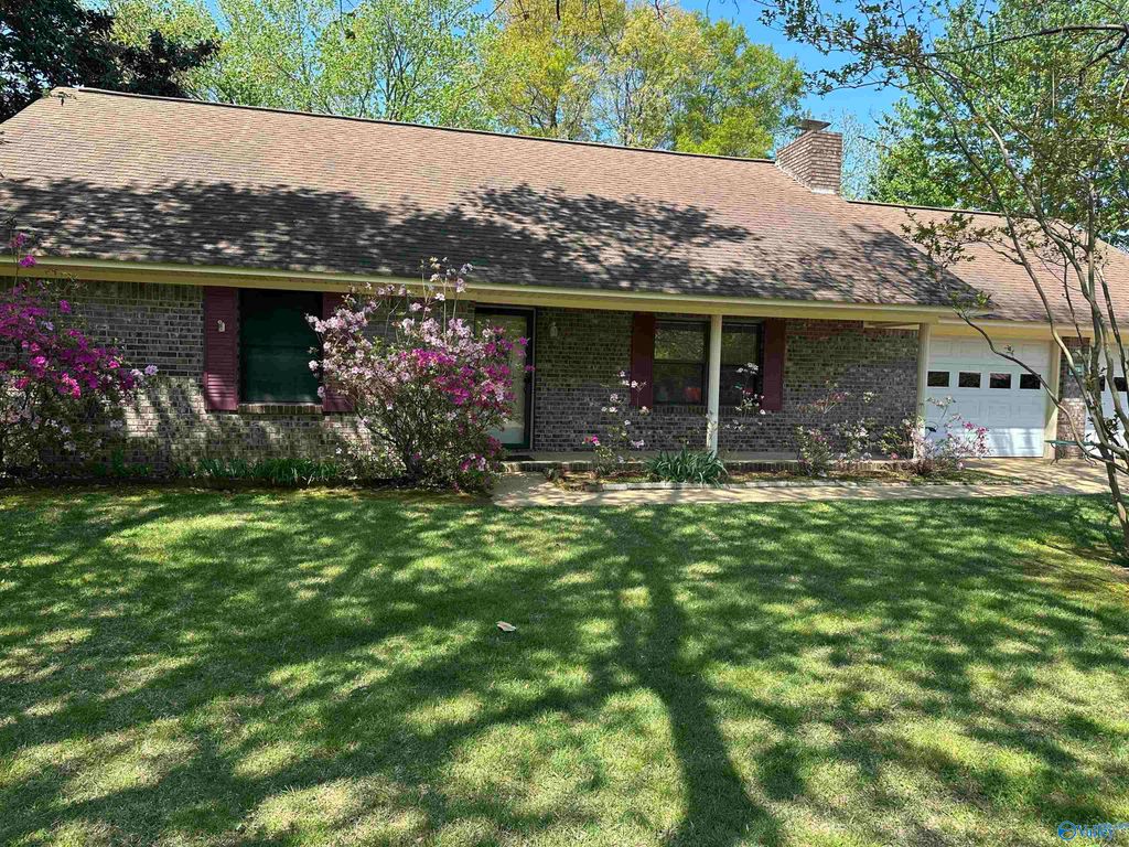 1307 Hickory Street, Albertville, AL 35950