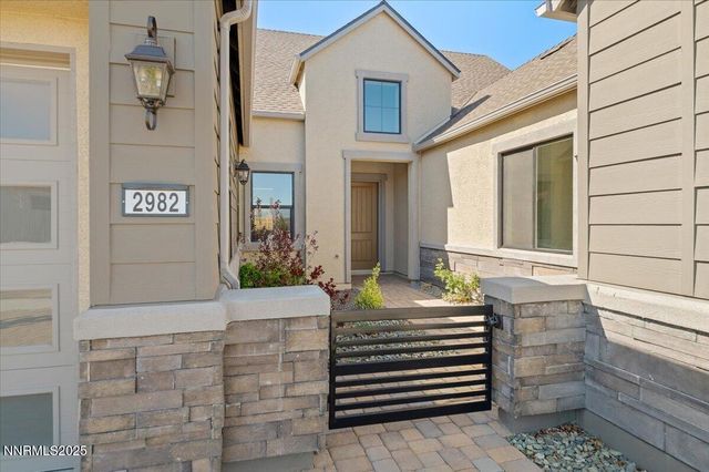 2982 Saddle Peak Drive, Reno, NV 89521