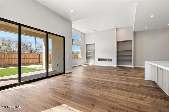 2982 Saddle Peak Drive, Reno, NV 89521