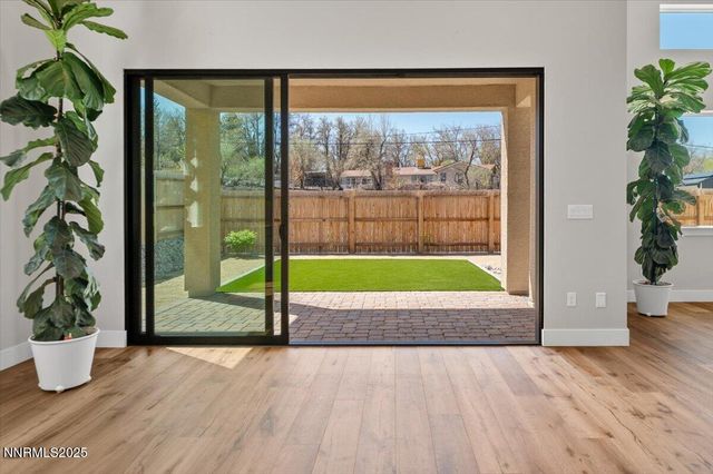 2982 Saddle Peak Drive, Reno, NV 89521