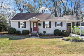 3045 Dunn Street SE, Smyrna, GA 30080