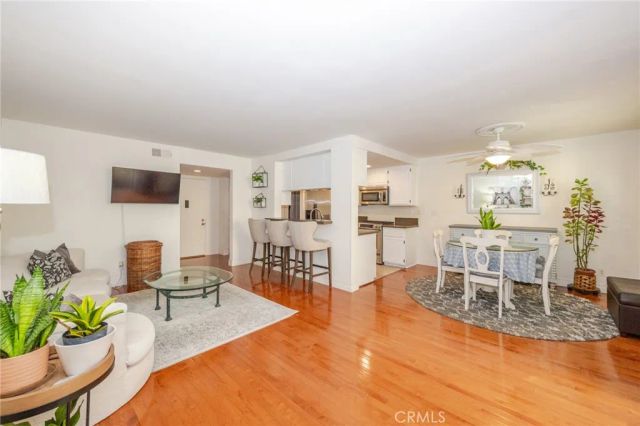 28004 S Western Avenue 215, San Pedro, CA 90732