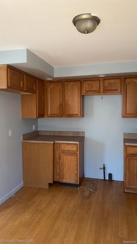 18820 Norborne, Redford Charter Township, MI 48240