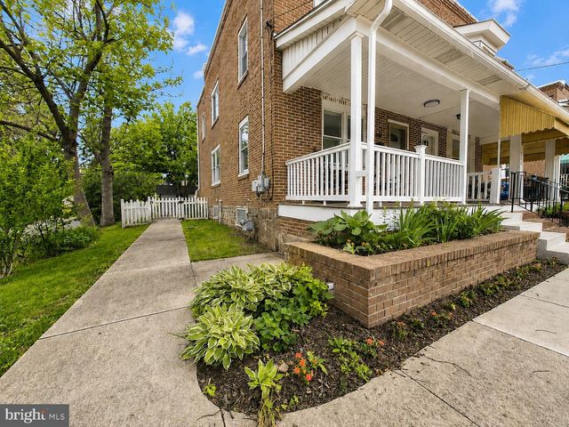 209 S 4TH ST, North Wales, PA 19454