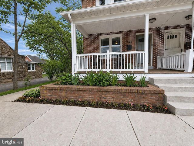 209 S 4TH ST, North Wales, PA 19454