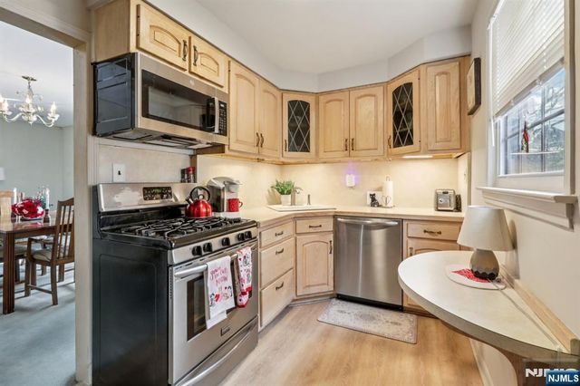 45 Marlboro Road, Clifton, NJ 07012