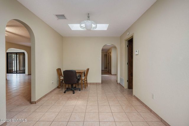 1716 Pomona Drive, Las Cruces, NM 88011