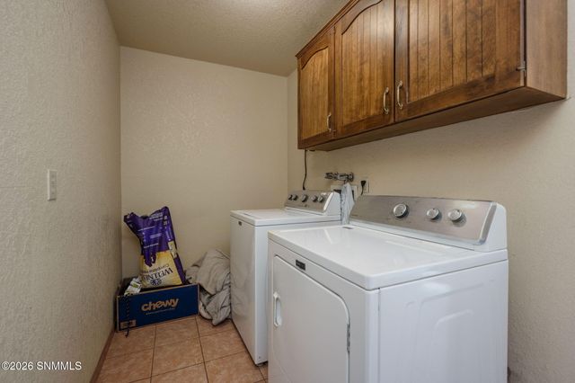 1716 Pomona Drive, Las Cruces, NM 88011