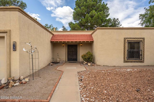 1716 Pomona Drive, Las Cruces, NM 88011
