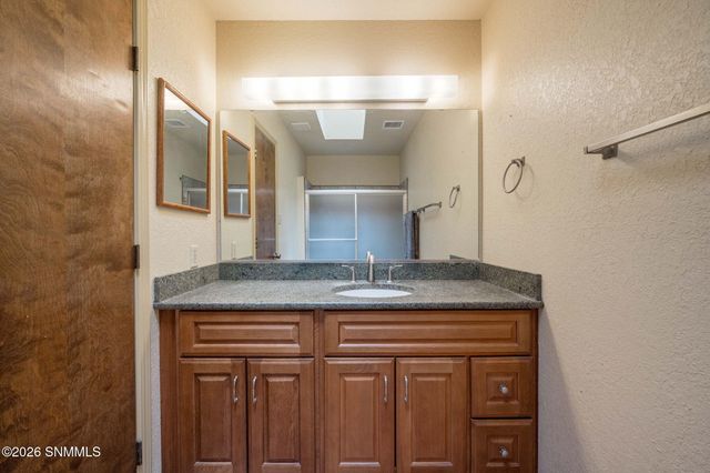 1716 Pomona Drive, Las Cruces, NM 88011