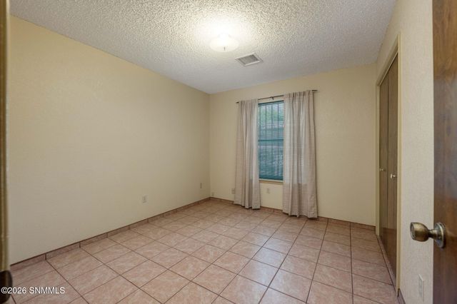 1716 Pomona Drive, Las Cruces, NM 88011