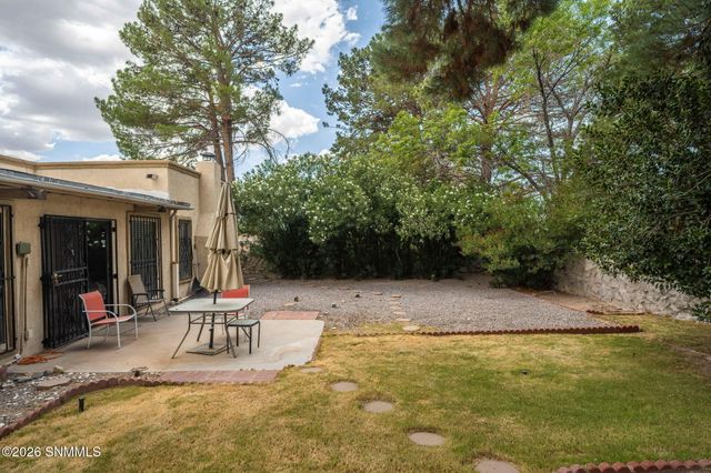 1716 Pomona Drive, Las Cruces, NM 88011