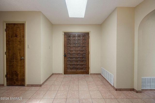 1716 Pomona Drive, Las Cruces, NM 88011