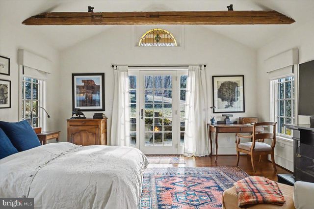 6338 OLD CARVERSVILLE RD, Carversville, PA 18913