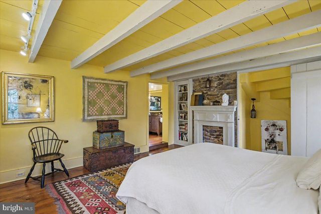6338 OLD CARVERSVILLE RD, Carversville, PA 18913