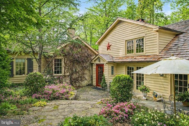 6338 OLD CARVERSVILLE RD, Carversville, PA 18913