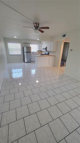 308 AVANDA COURT 6, Clearwater, FL 33756
