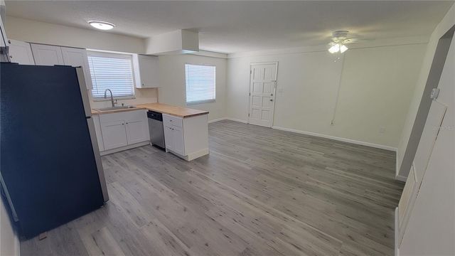 308 AVANDA COURT 6, Clearwater, FL 33756