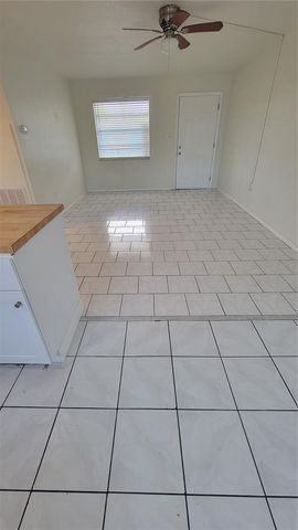 308 AVANDA COURT 6, Clearwater, FL 33756
