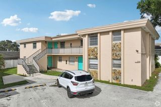 308 AVANDA COURT 6, Clearwater, FL 33756