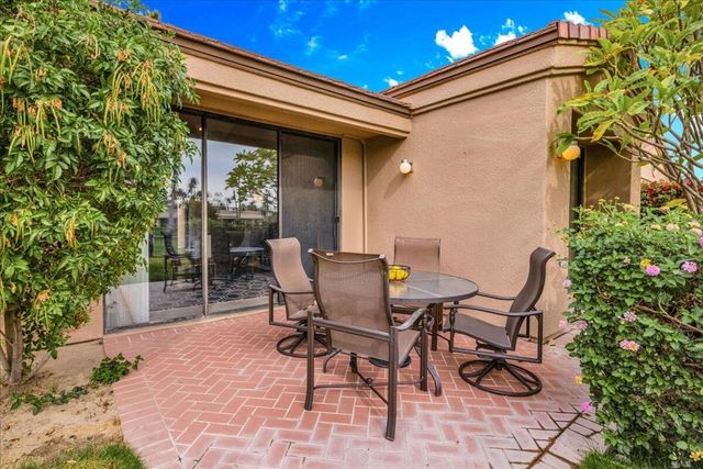 76527 Begonia Lane, Palm Desert, CA 92211
