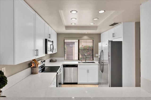 76527 Begonia Lane, Palm Desert, CA 92211