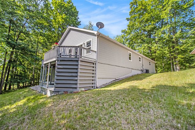 9510 Pere Marquette Drive, Canadian Lakes, MI 49346