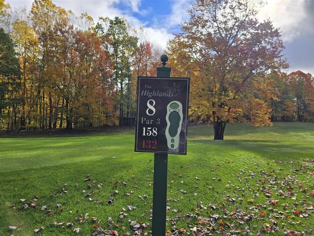 9510 Pere Marquette Drive, Canadian Lakes, MI 49346